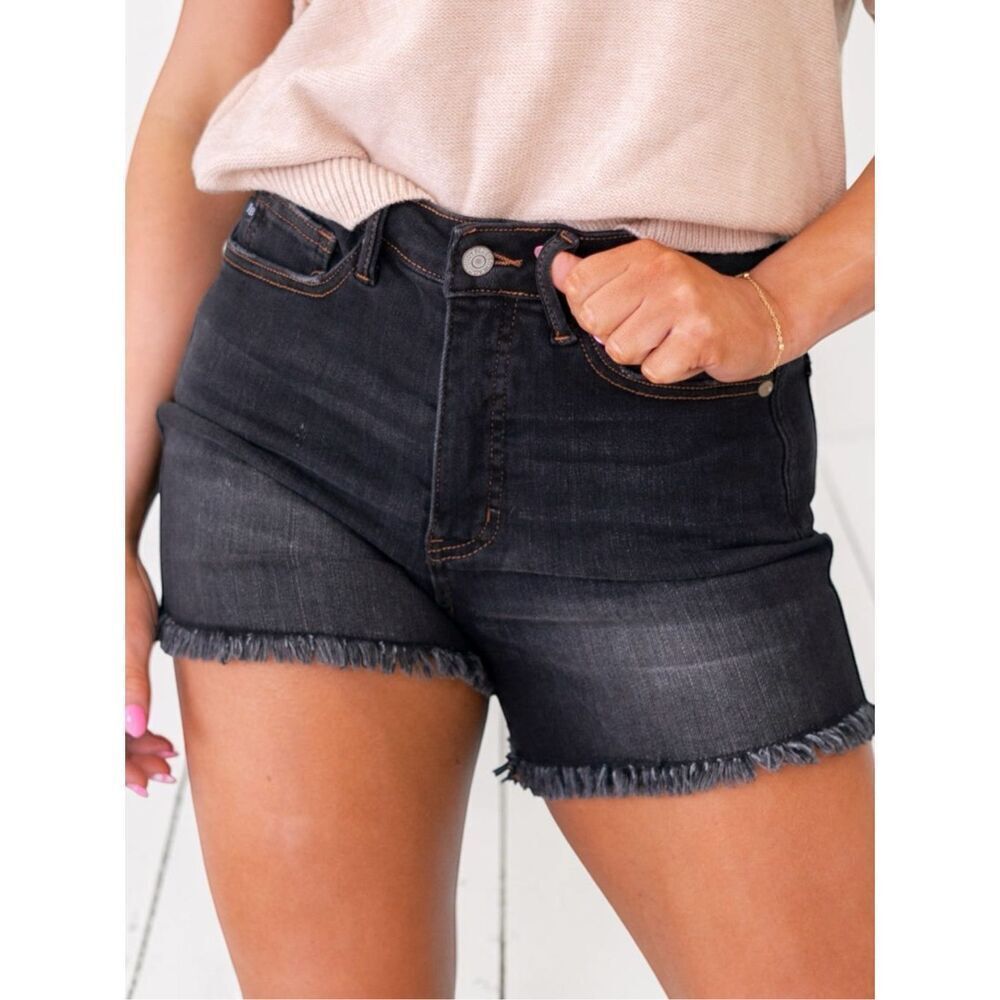 Judy Blue Black Tummy Control Shorts High Rise Fray Hem Plus Size NWT
